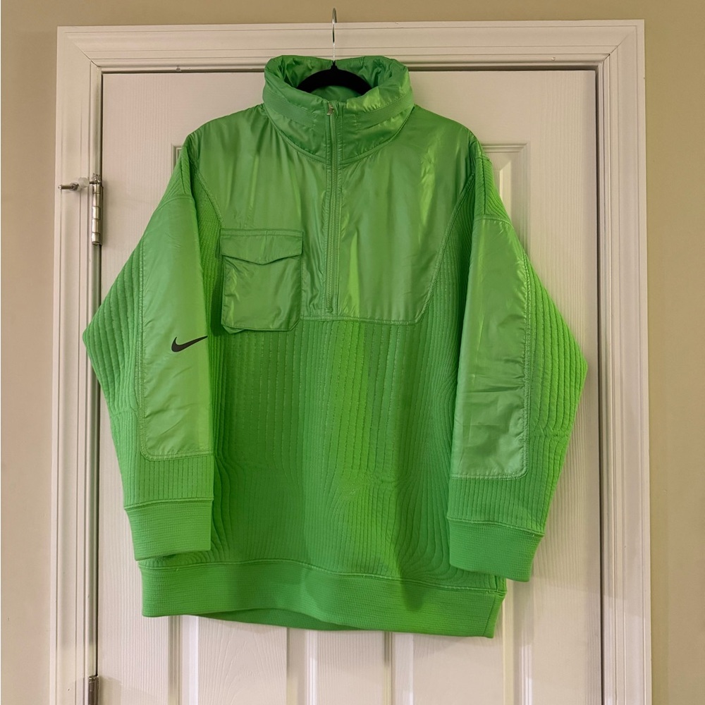 Nike Lime Green Pullover Lightweight Activewear Fall Winter Spring with Pocket